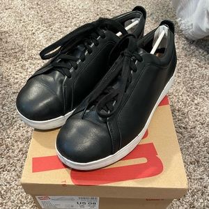 Black Rally Fitflop Leather Sneaker Tennis Shoe Women’s 8